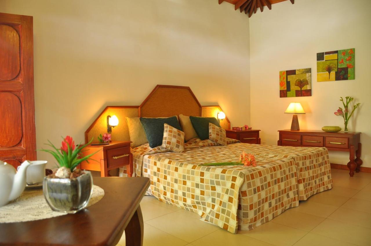 Ayubowan Swiss Lanka Bungalow Resort Bentota Esterno foto