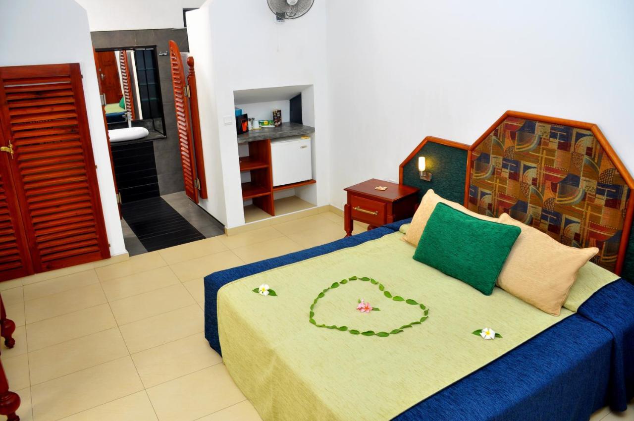 Ayubowan Swiss Lanka Bungalow Resort Bentota Esterno foto